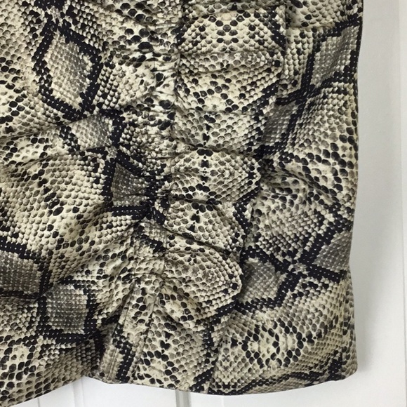 ZARA Snake Print Ruched Mini Skirt Size L - Picture 2 of 5